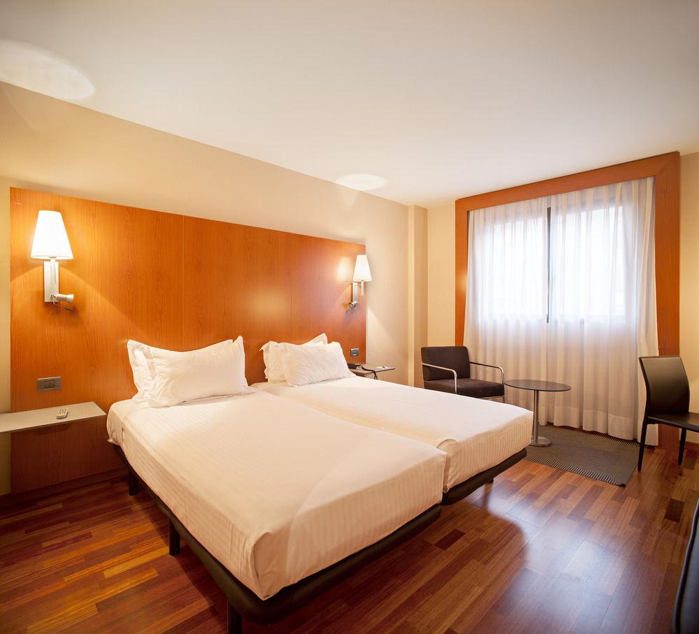 Ac Hotel Huelva By Marriott ภายนอก รูปภาพ