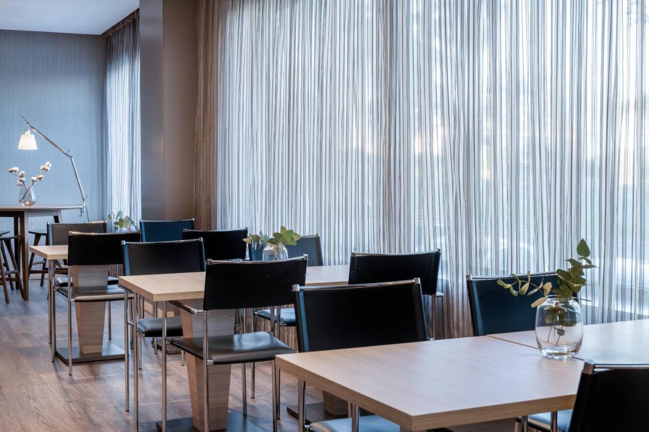 Ac Hotel Huelva By Marriott ภายนอก รูปภาพ