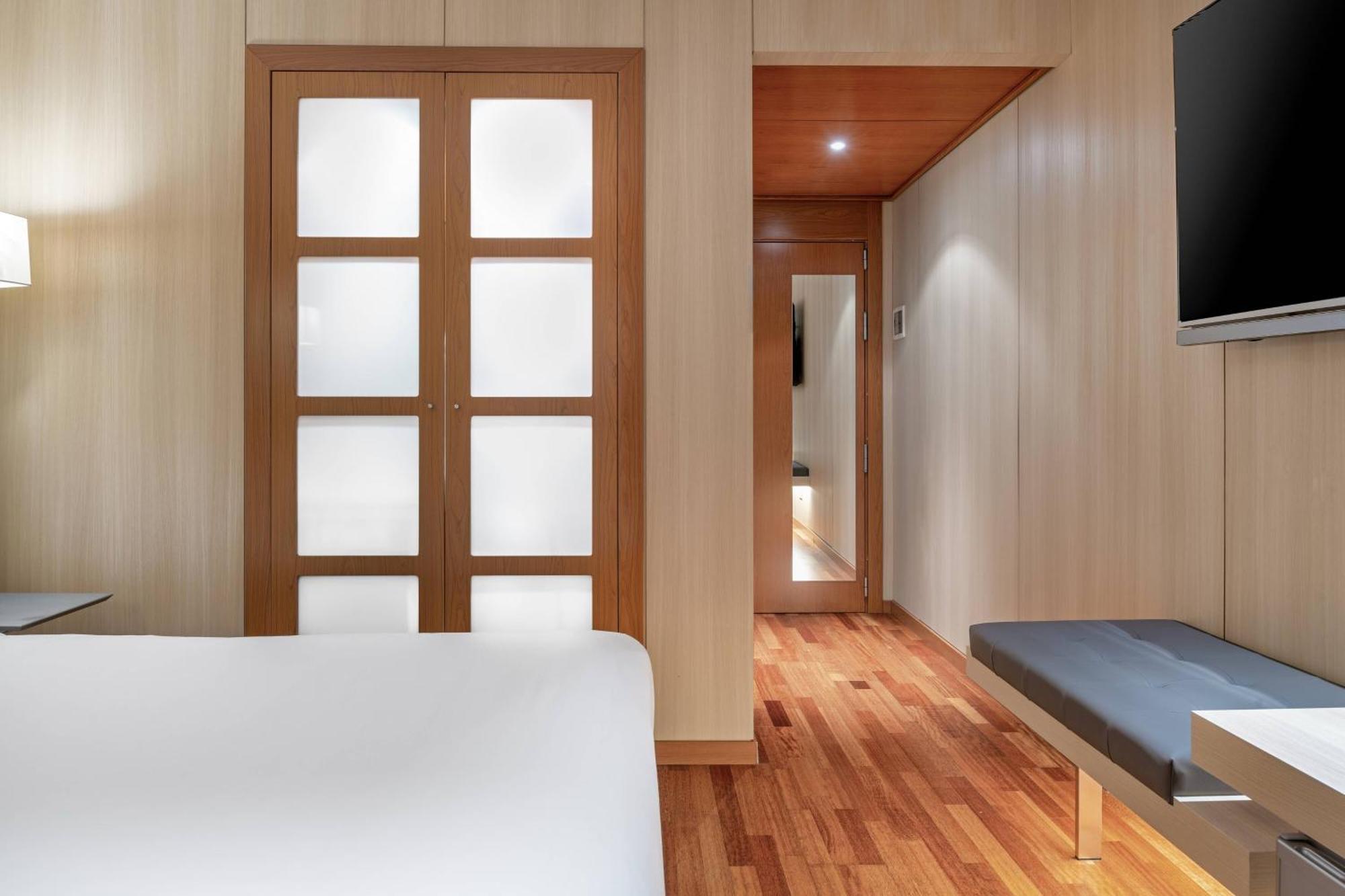 Ac Hotel Huelva By Marriott ภายนอก รูปภาพ