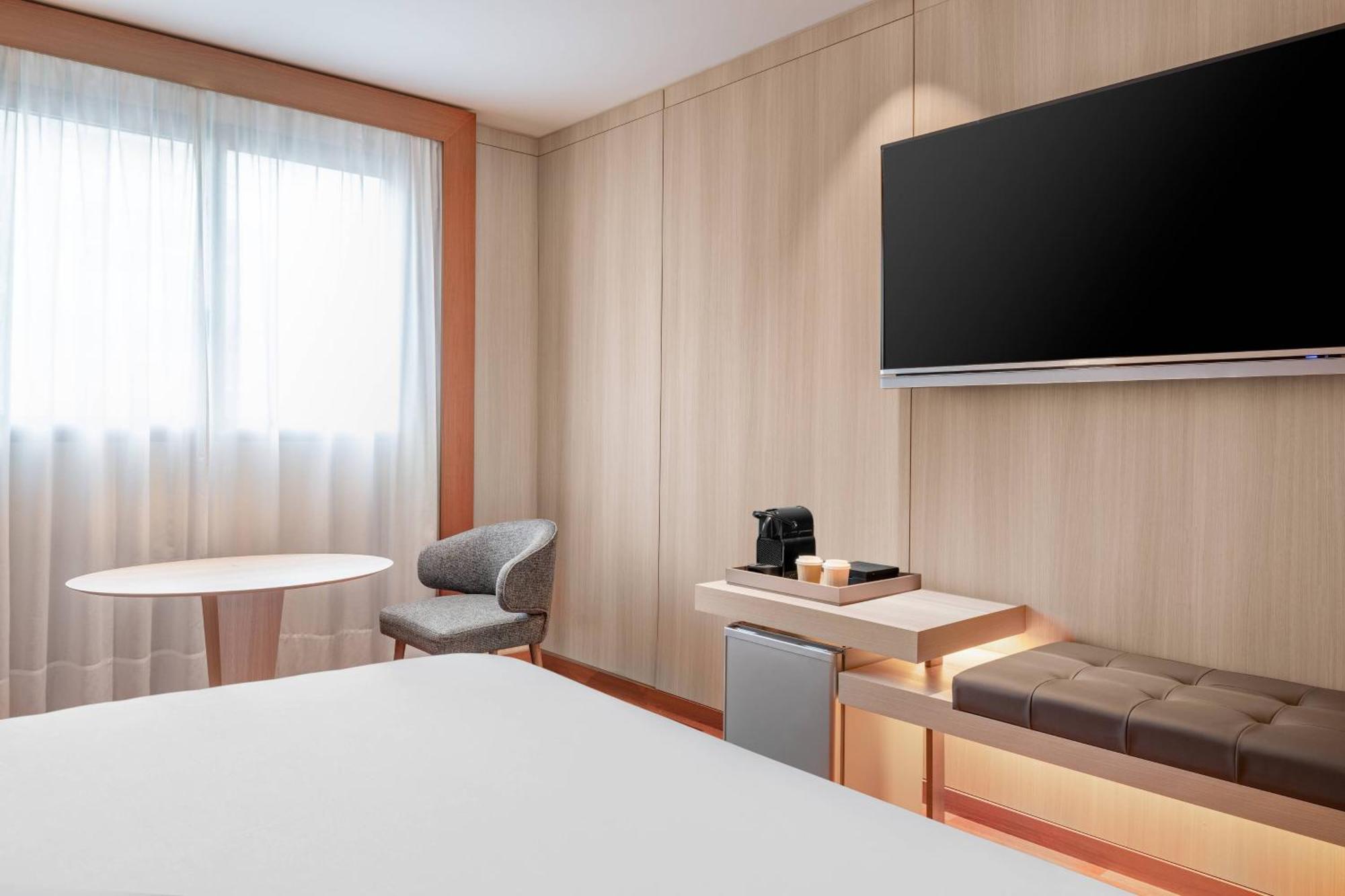 Ac Hotel Huelva By Marriott ภายนอก รูปภาพ
