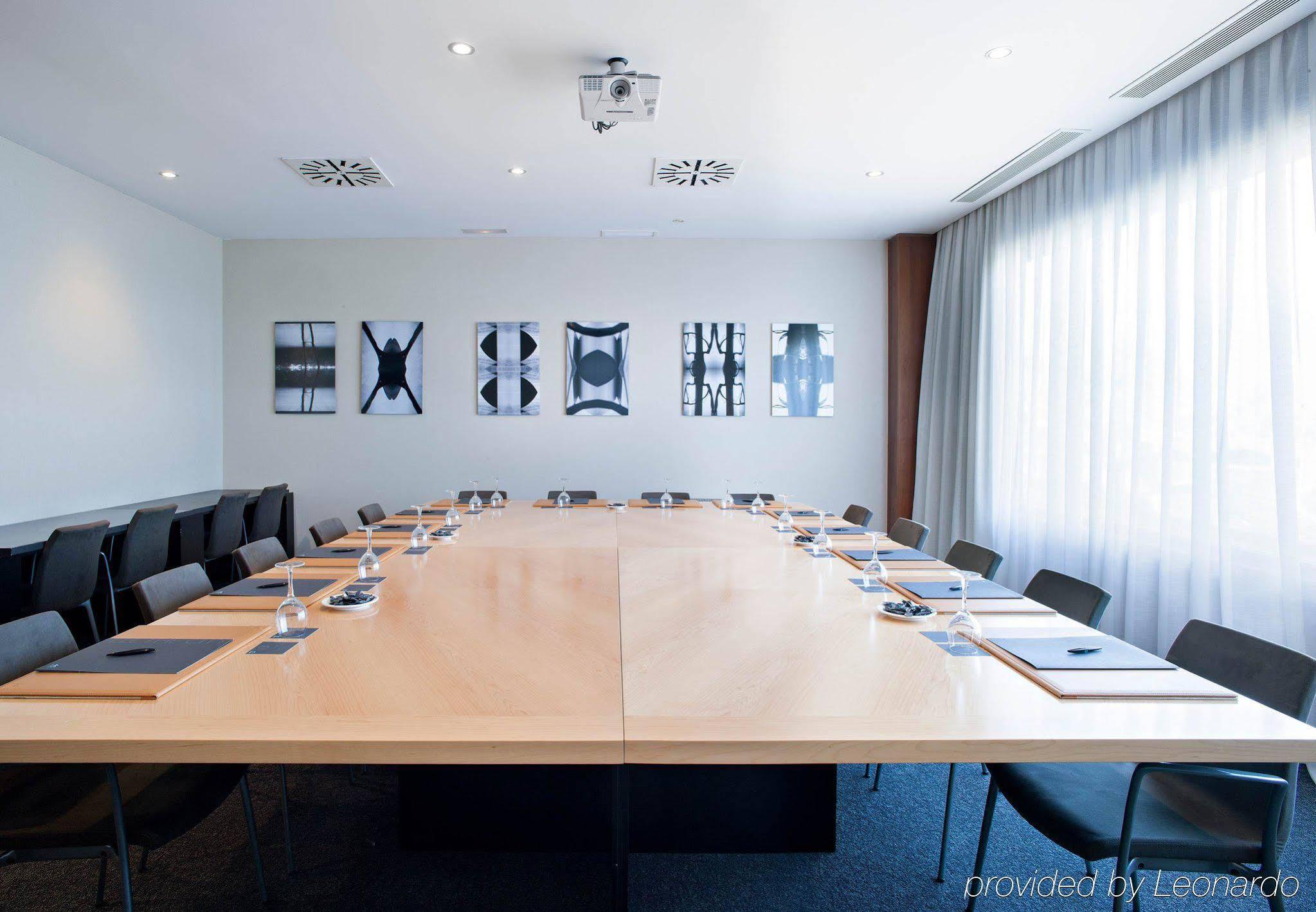 Ac Hotel Huelva By Marriott ภายนอก รูปภาพ